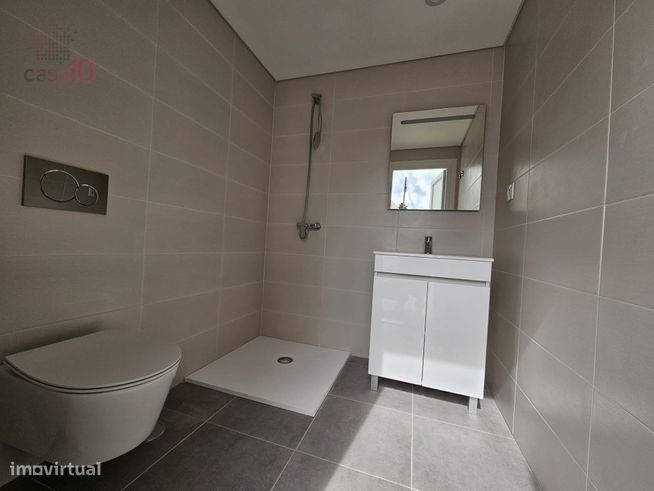 Moradia nova, com piscina, para venda em Azeitão-21