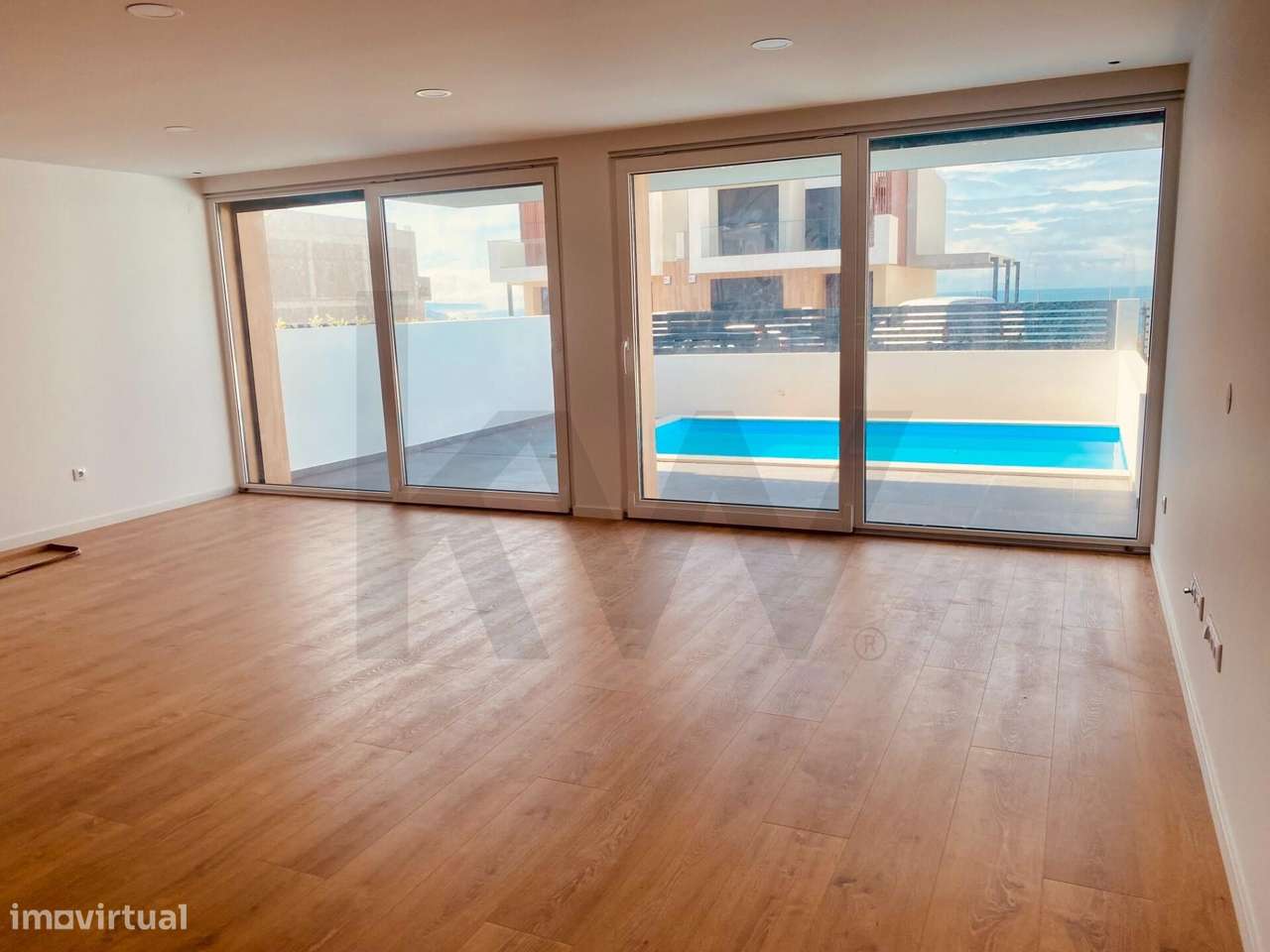 Moradia T4 com Piscina e Vista Mar até ao Cabo da Roca - Grande imagem: 5/30