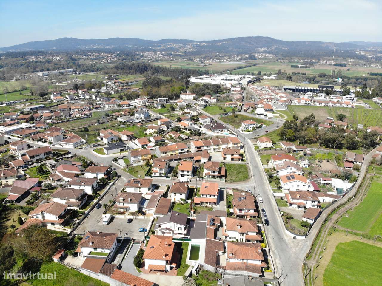 Terreno para promoção imobiliária – 5.587 m² | Merelim S. Paio-7