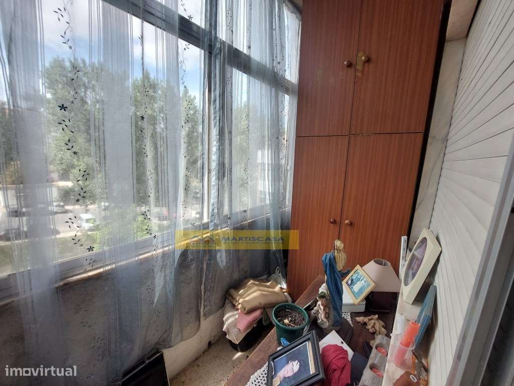 Apartamento 3 assoalhadas c/ varanda e arrecadação Serra das Minas ...-14