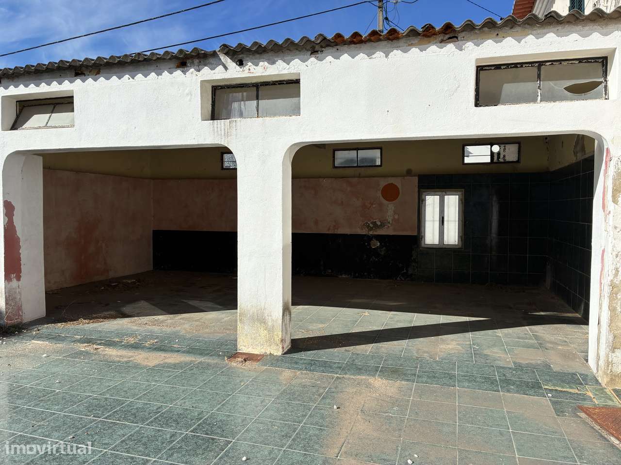 Moradia T3 com jardim em Oliveira de Azeméis-3