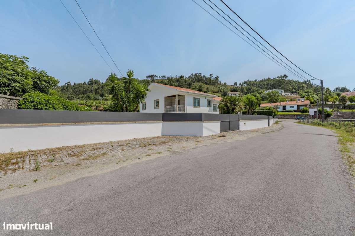 Moradia T3 em Anais - Ponte de Lima-4