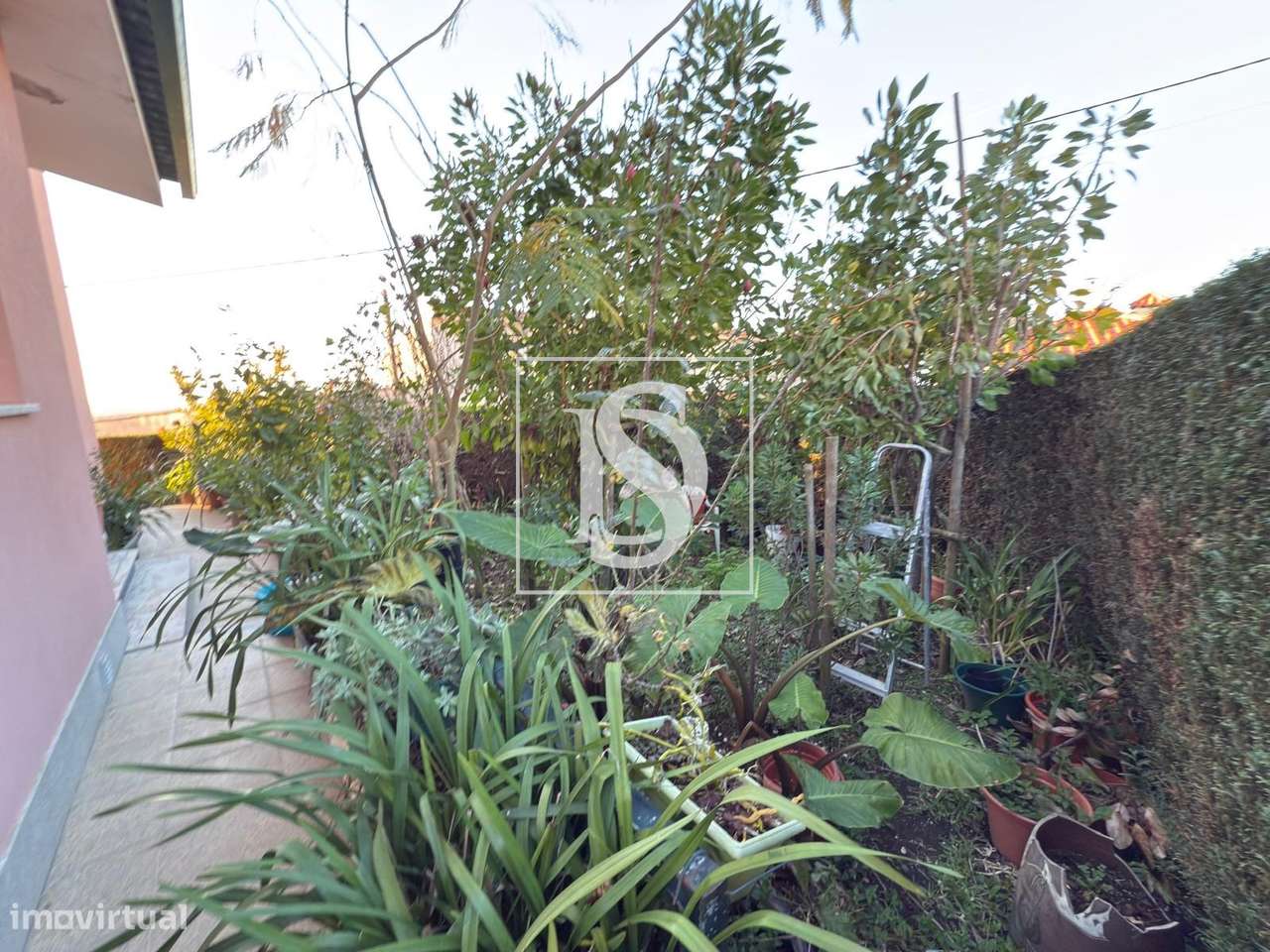 Moradia T7 com escritório-32