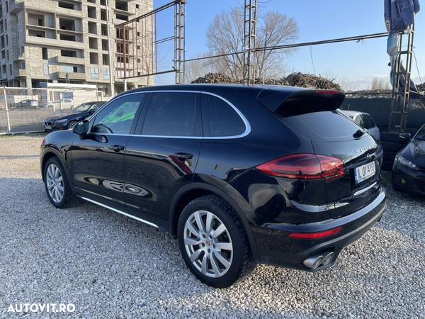 Porsche Cayenne S Diesel Tiptronic S - 3