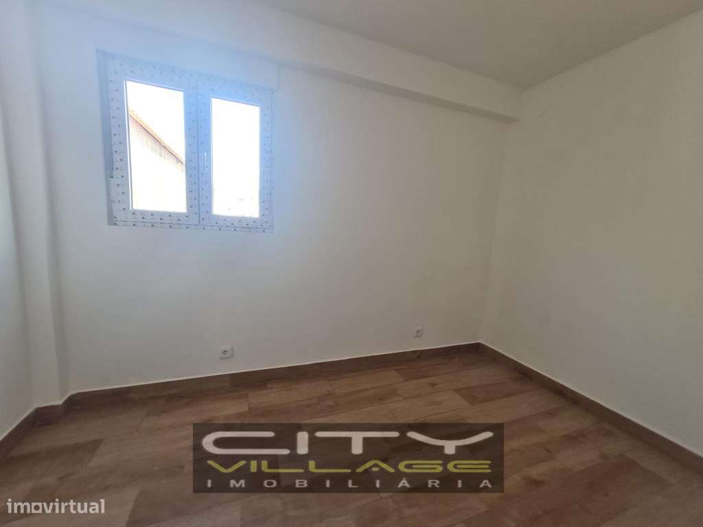 Prédio Centro Montijo-27