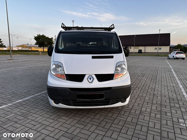 Renault trafic long - 7