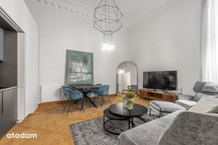 Apartament w prestiżowej kamienicy Foksal 13/15