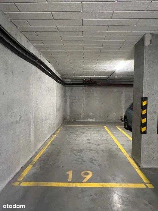Miejsca parkingowe w garażu podziemnym Nawrot 48 - Pełny obrazek: 5/8