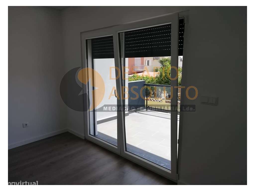 Moradia Isolada T3 Térrea c/ Piscina e Garagem - Brejos de Azeitão - Grande imagem: 5/7