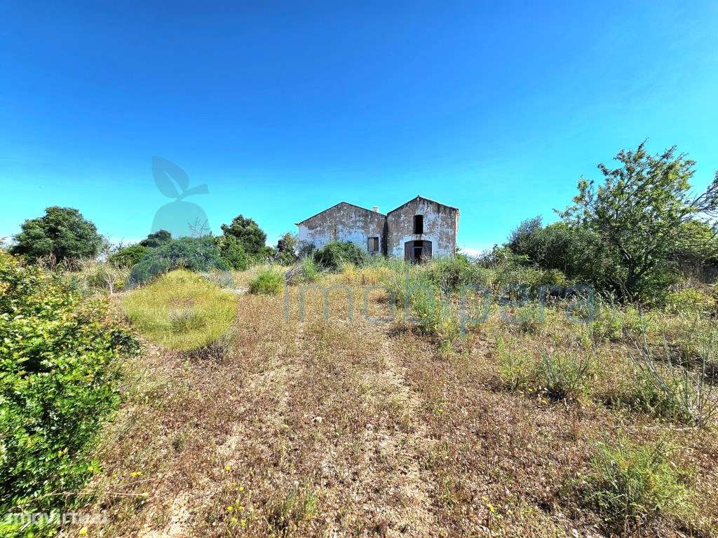 Quinta, com urbano de 312 m2. com possibilidade para construção de ... - Grande imagem: 4/41