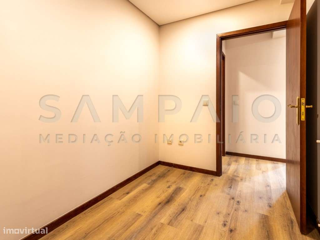 Apartamento T3 Renovado- Valongo!-21