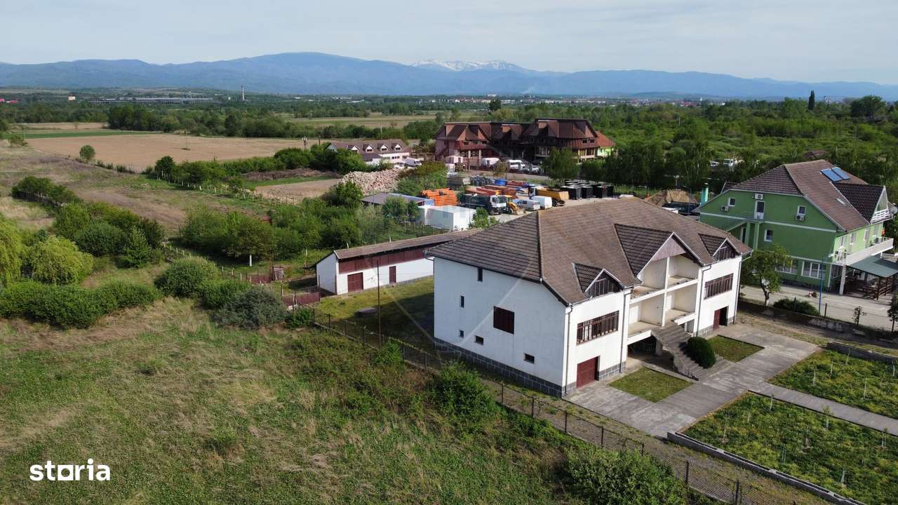 Casă de vanzare in Caransebes - Imagine principală: 4/15