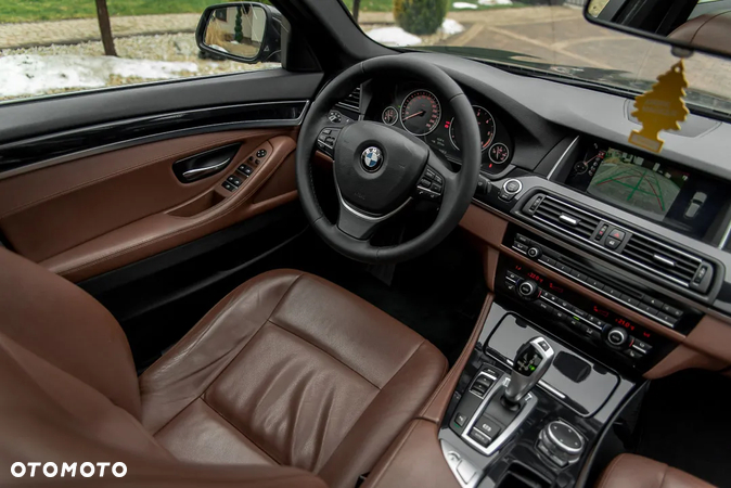 BMW Seria 5 520d Luxury Line sport - 31