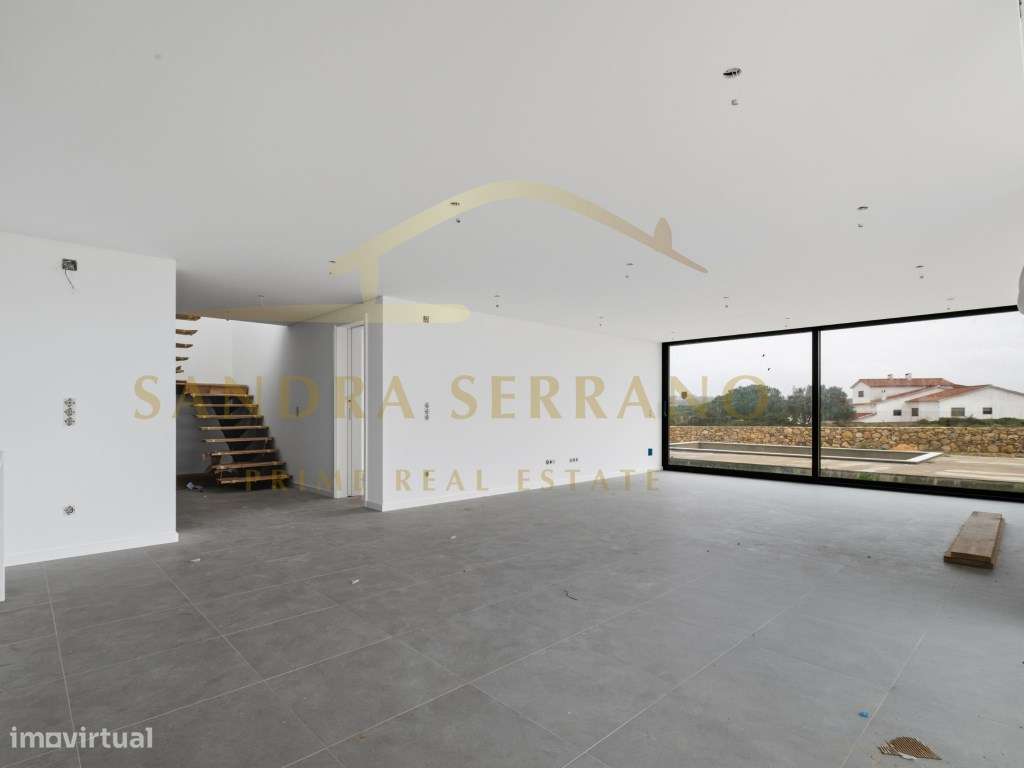 Moradia T4 Nova de Arquitetura Contemporânea | Azenhas do Mar - Sintra-23