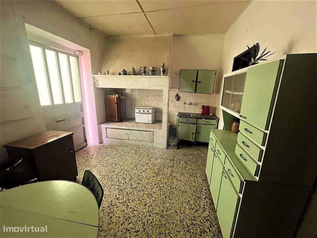 Moradia T2 para venda - Grande imagem: 2/14