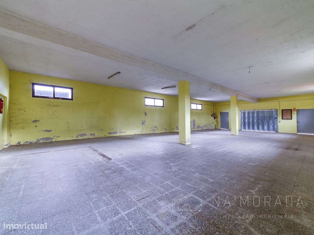 Armazém para venda na Rua de Beire, São João de Ver-8