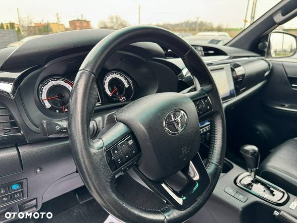 Toyota Hilux 2.4 D-4D Double Cab Selection 50 4x4 - 11
