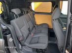 Ford Transit Connect - 13