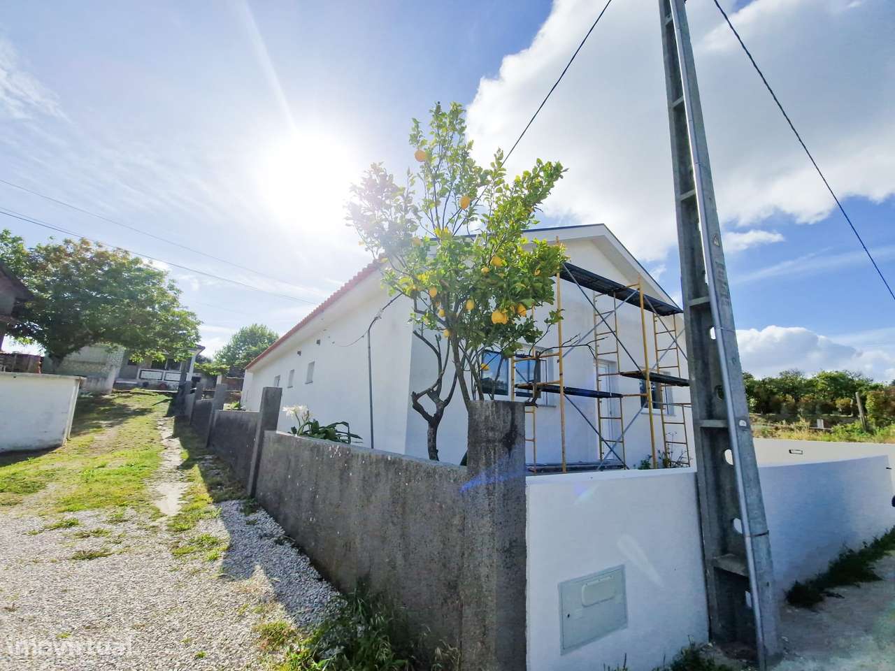 Moradia T4 Térrea de Design Moderno em São Romão, Vagos.-14