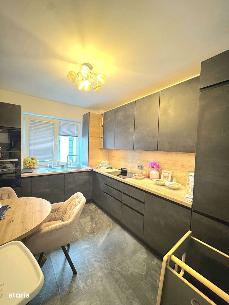 Apartament 3 camere cu priveliste deosebita, zona Coresi, Brasov-6