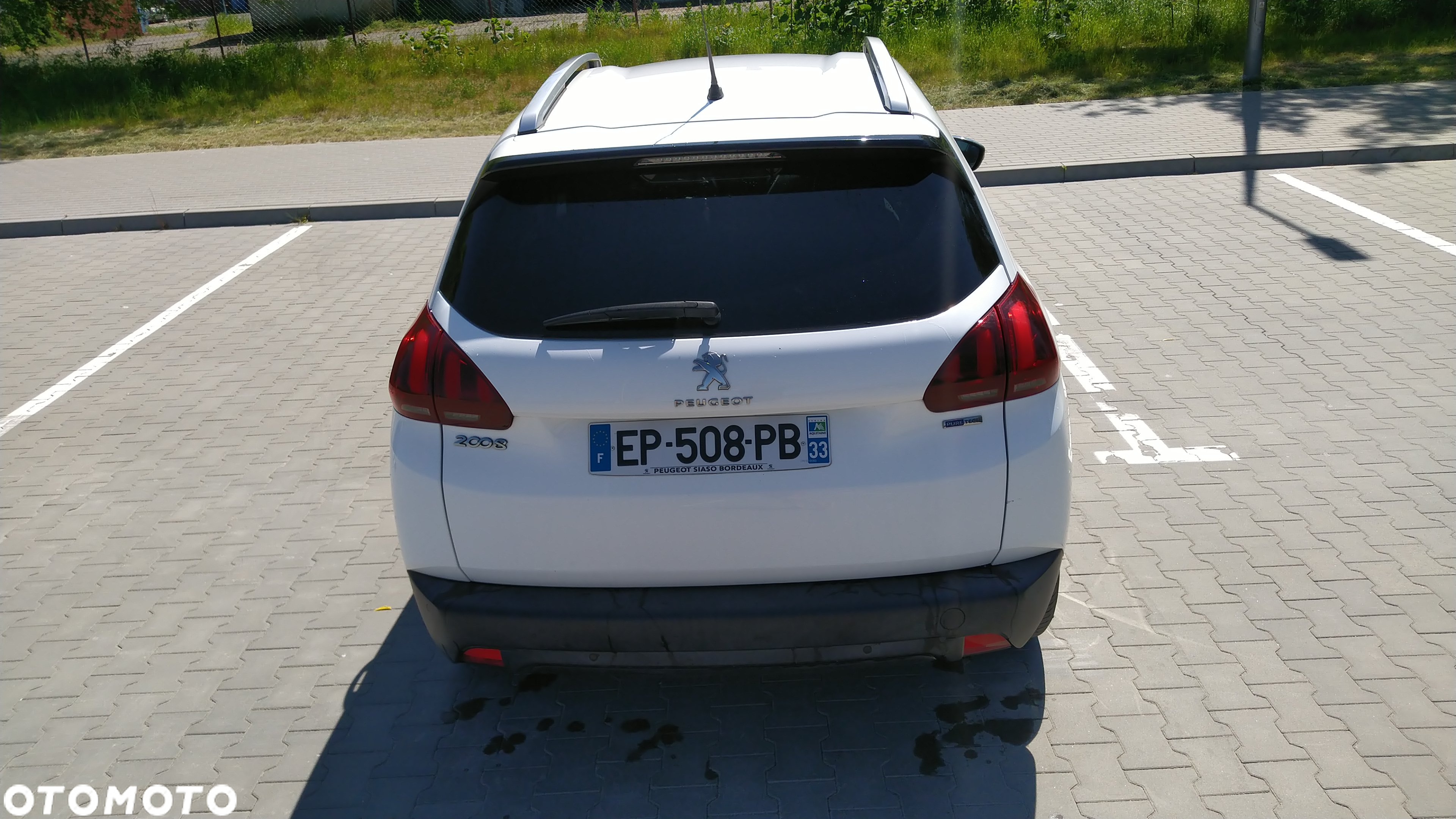 Peugeot 2008 1.2 Pure Tech Style - 26