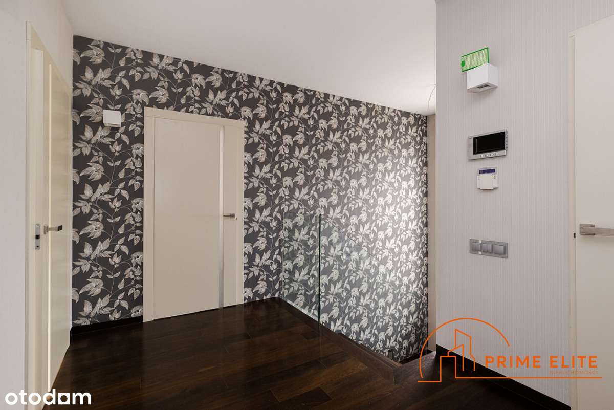 Elegancki, gotowy do wprowadzenia dom na Białołęce-12