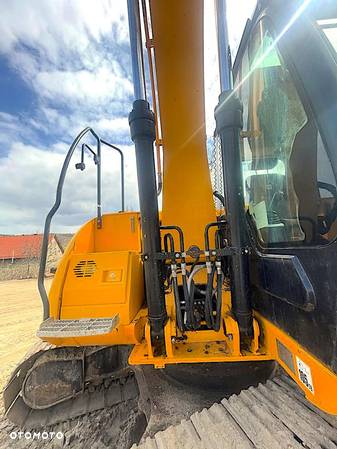 JCB JS130 - 4