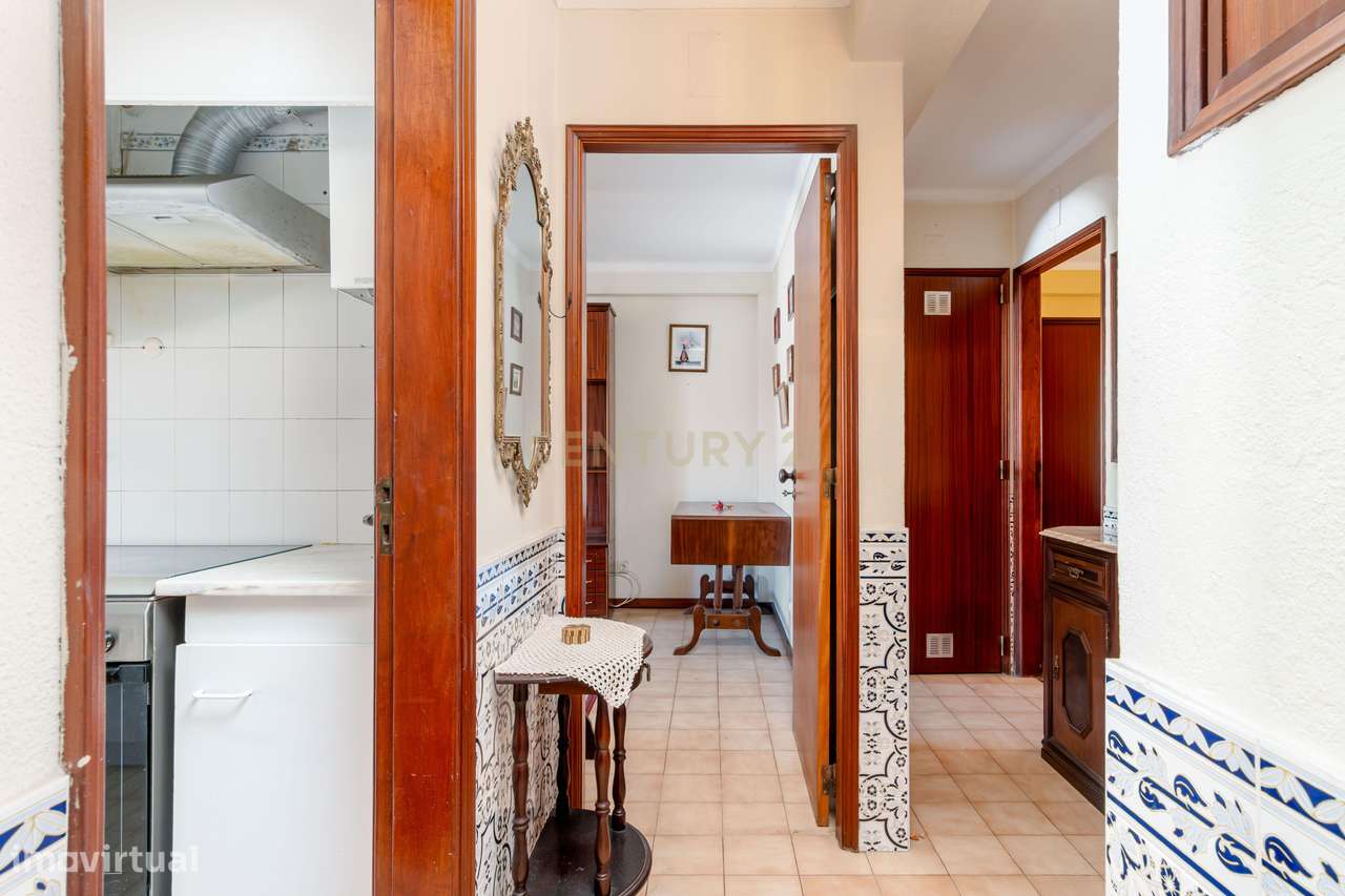 T2 em Caselas – Oportunidade para Criar a Casa dos Seus Sonhos-20