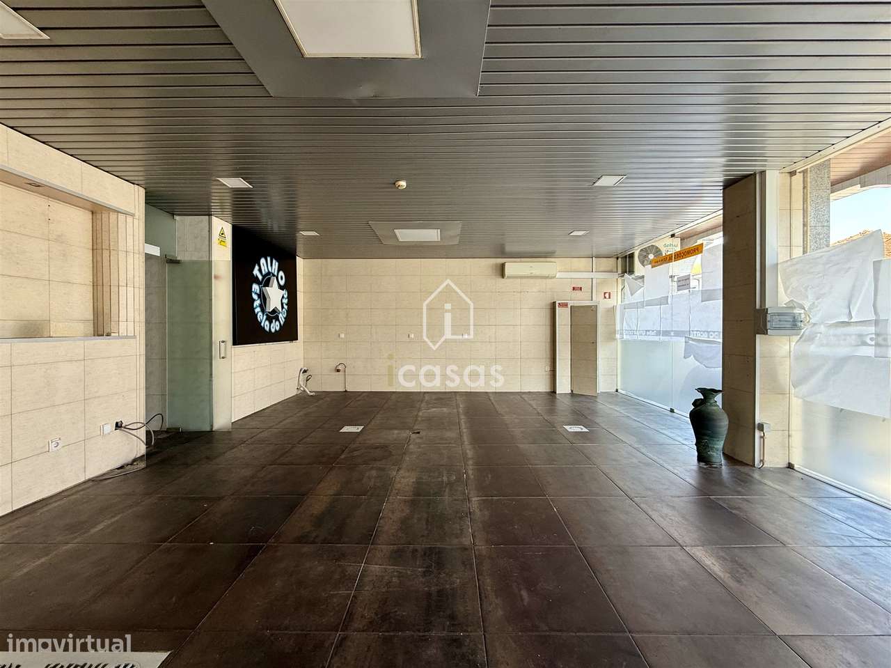 Loja  Venda em Vilela,Paredes-1