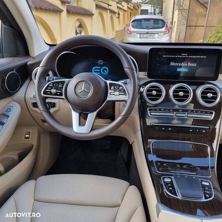 Mercedes-Benz GLC Coupe 300 de 4MATIC - 16