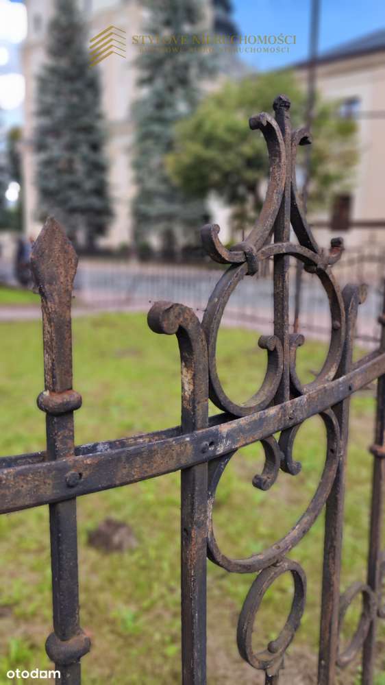 Lokal handlowo-usługowy 188 m² w centrum Brzozowa-13