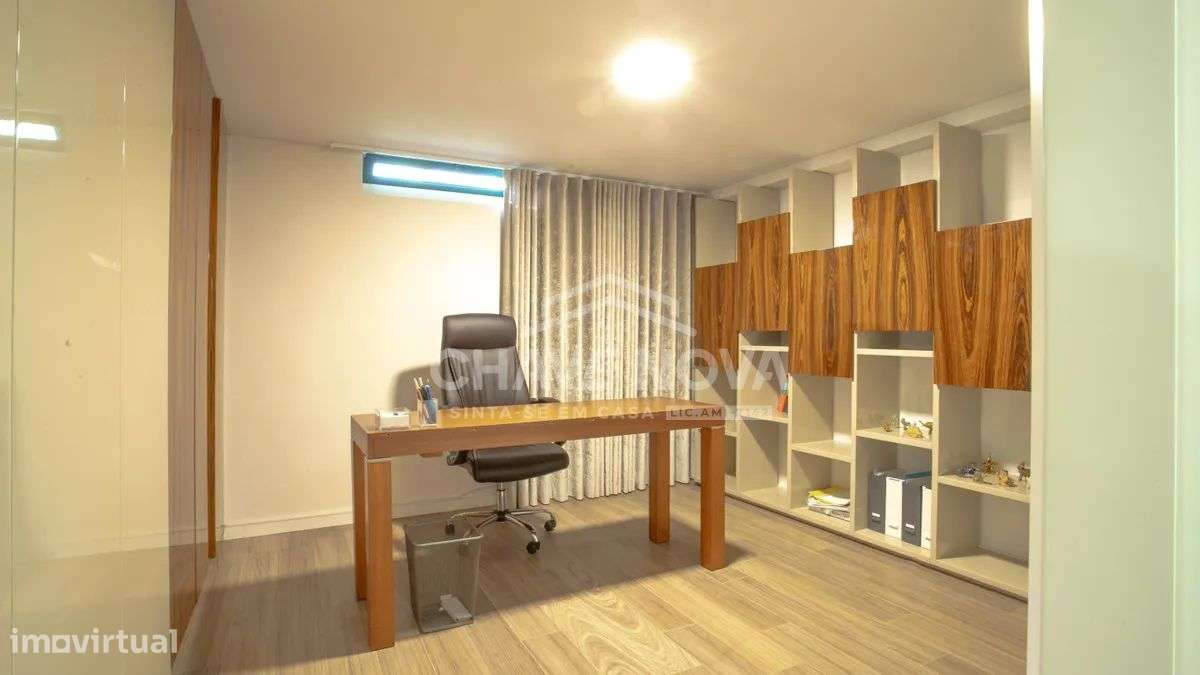 Moradia T4 com Vista Mar em São Félix da Marinha-33