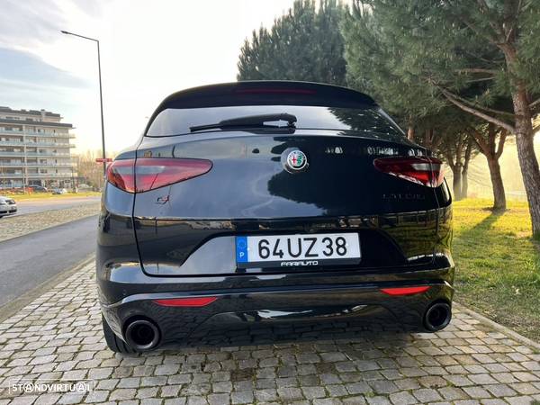 Alfa Romeo Stelvio 2.2 D Veloce Ti Q4 AT8 - 2