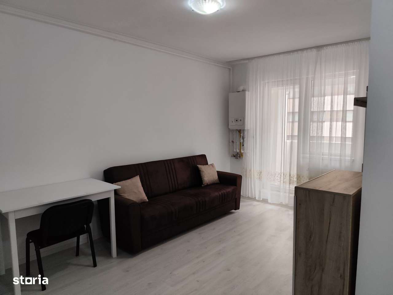 Apartament 2 camere tip studio de închiriat  – Loc de parcare inclus - Imagine principală: 5/11