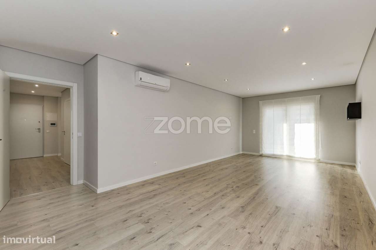 T2 semi-novo no Buzano - Grande imagem: 2/19