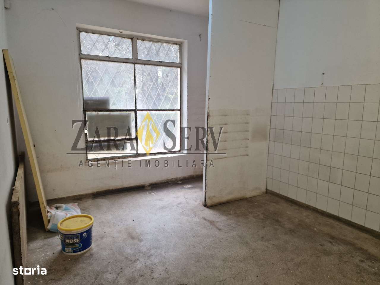 Spațiu Comercial de Închiriat – Cartier Vest, Parter Bloc - Imagine principală: 2/8