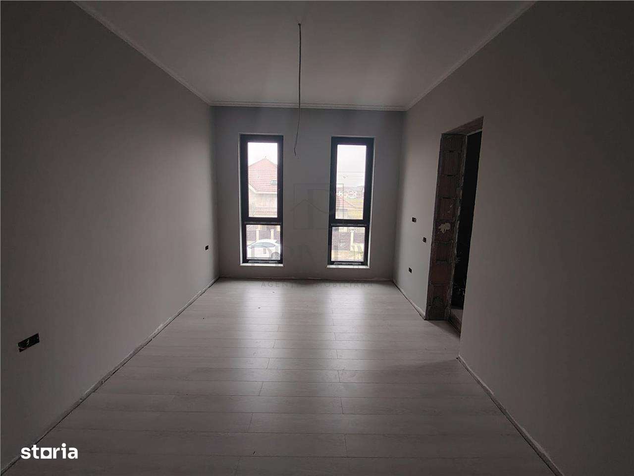 Cartier EUROPA - Apartament 3 camere - strada asfaltata - Imagine principală: 5/8