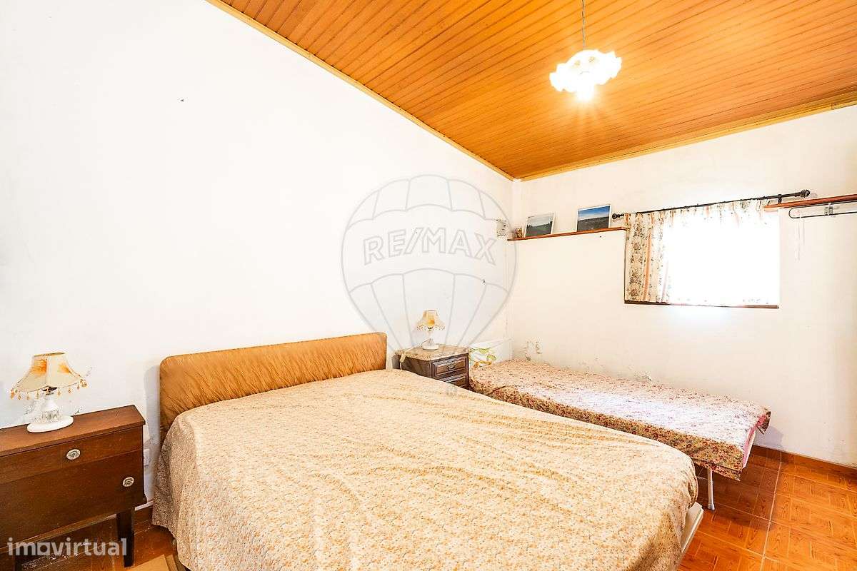 Moradia T2 para venda-9