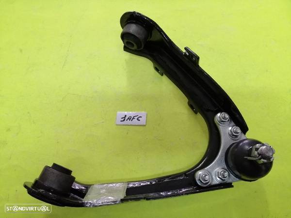 Braços de suspensão superiores Isuzu D-MAX 2WD NOVOS - 1