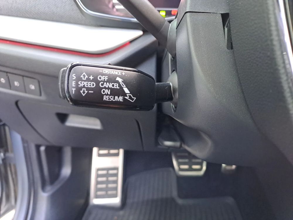 SKODA OCTAVIA 1.5eTSI 150KM Hak Virtual Martwe pole ACC Manetki Ambiente Elek.fotele