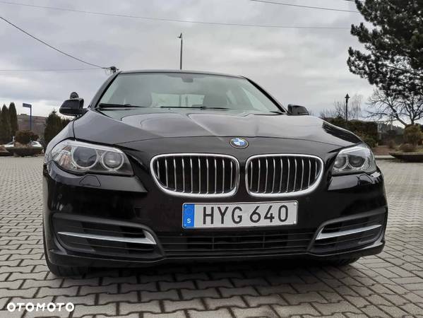 BMW Seria 5 520d - 5