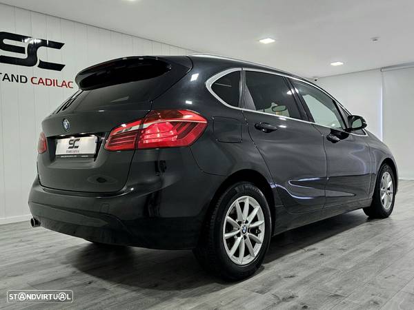 BMW 216 Active Tourer d Line Luxury - 4