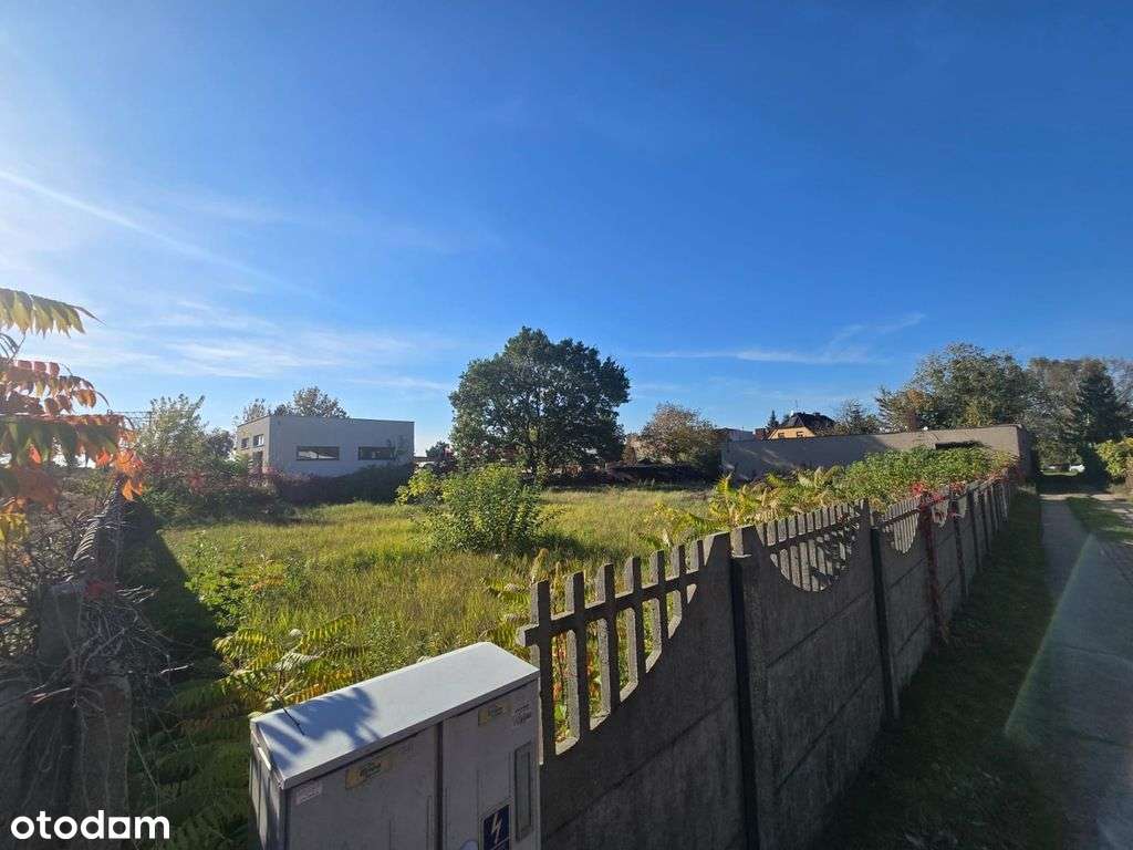 Swarzędz, ul. Miodowa , działka 589 m2-1