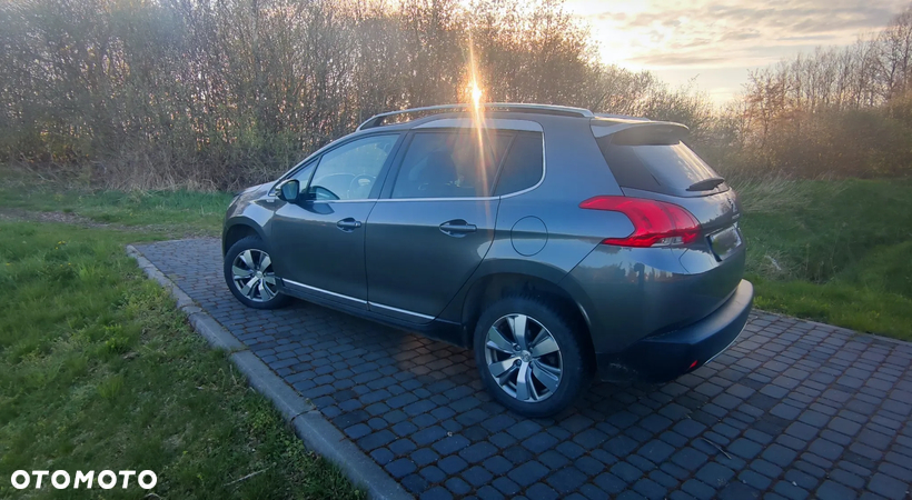 Peugeot 2008 - 4