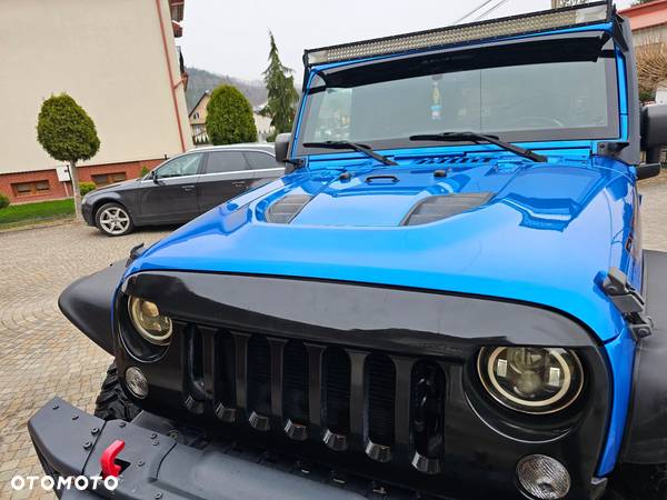 Jeep Wrangler 3.6 Unlim Rubicon - 37