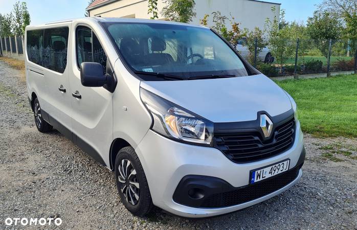 Renault Trafic - 2