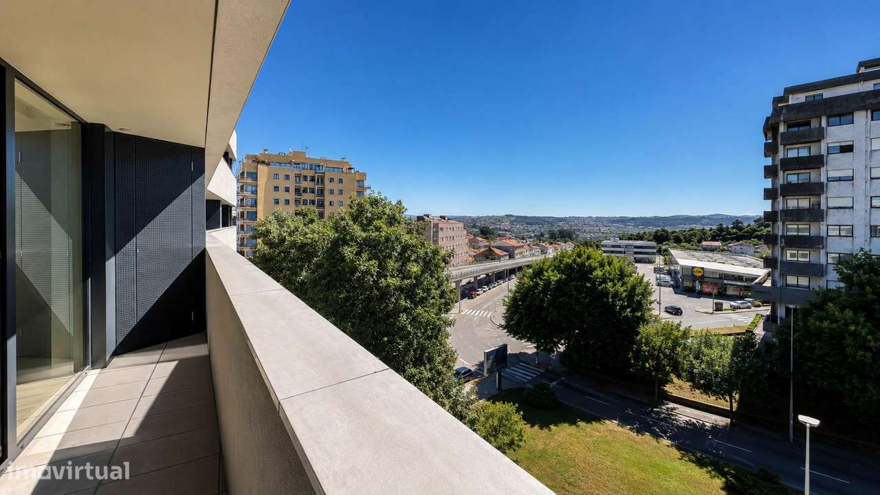 T1 com Piscina | Avenida Fernão Magalhães-13