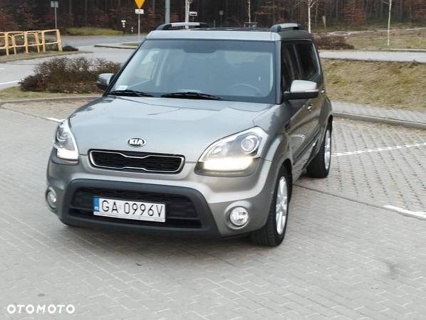 Kia Soul 1.6 CRDi L - 6