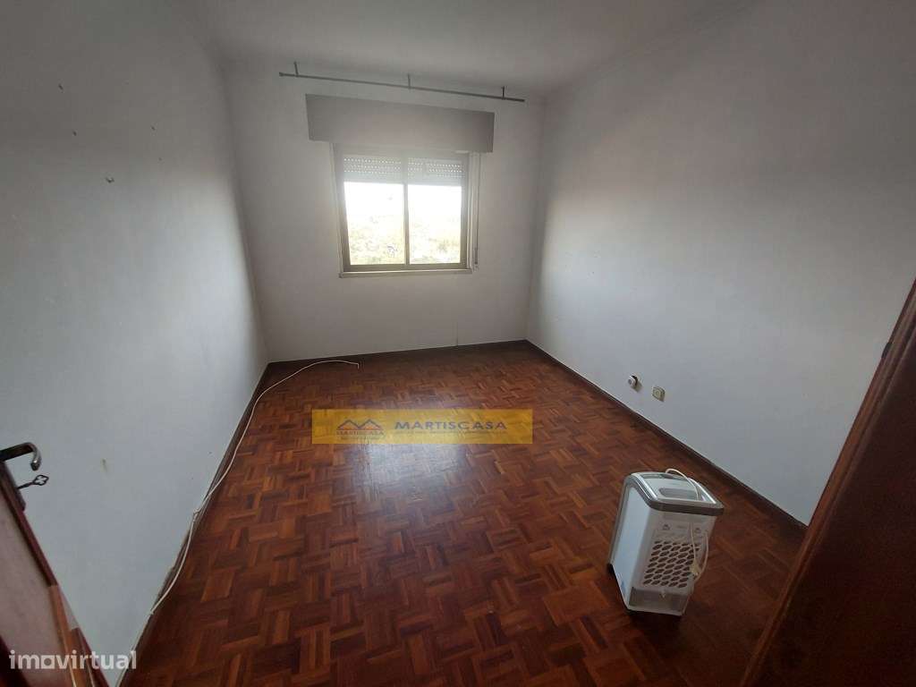 T2 c/varandas e arrecadação - Rinchoa-17