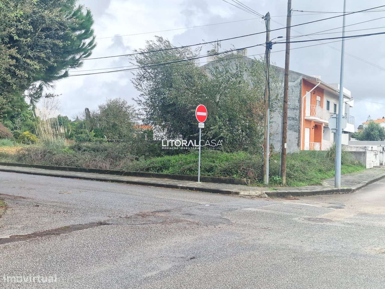 Lote de Terreno Aradas - Moradia com 3 Frentes - Grande imagem: 3/12